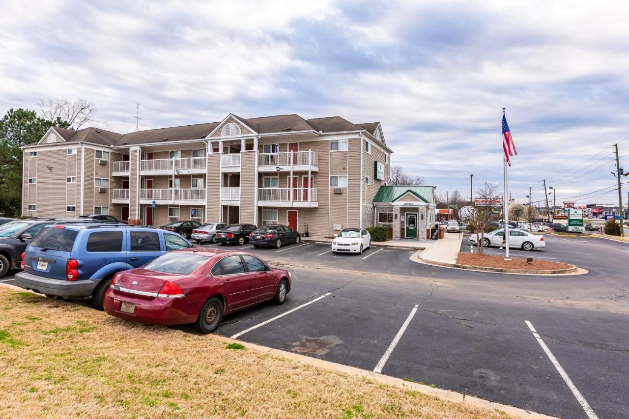 Hometowne Studios By Red Roof Gainesville, Ga Экстерьер фото